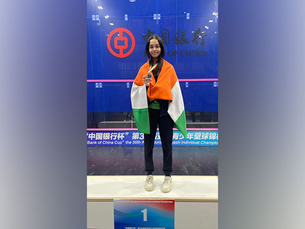 Indian Teen Anahat Singh Dominates HCL Squash Tour