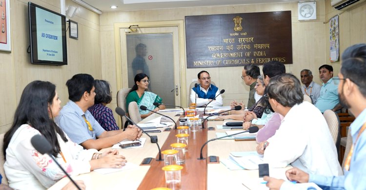 JP Nadda Reviews Chemicals Sector, Emphasizes PM's Vision of Viksit Bharat 2047

