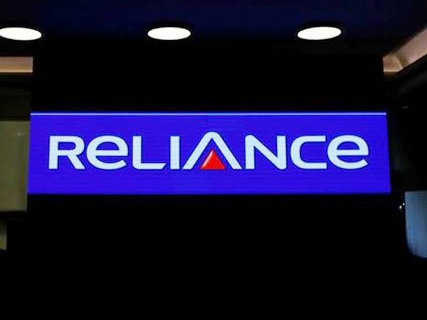 Reliance Industries shares close lower after earnings announcement