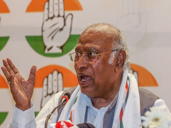 Kharge Slams BJP-RSS Over NRA Inactivity and Education System Failures