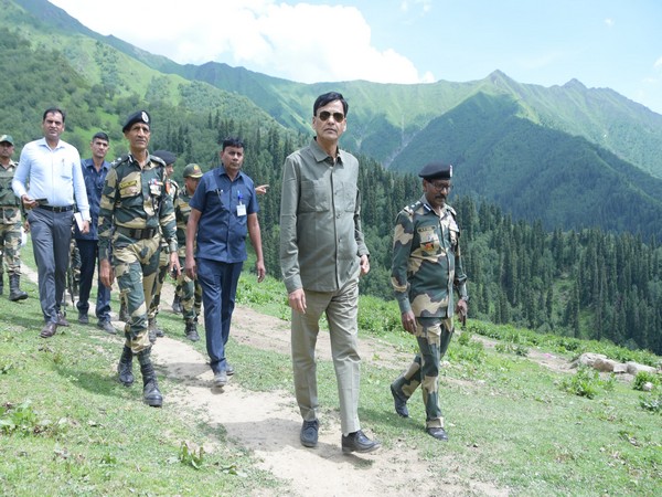 Minister Nityanand Rai Reviews Border Security in Kashmir