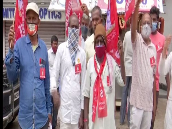 Farmers outfits in Karnataka protest "anti-farmer" policies