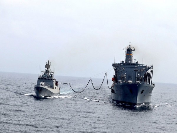 INS Talwar refuels with US Navy tanker in Arabian Sea 