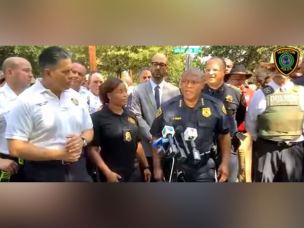 No active shooter at Houston school, police say hoax call