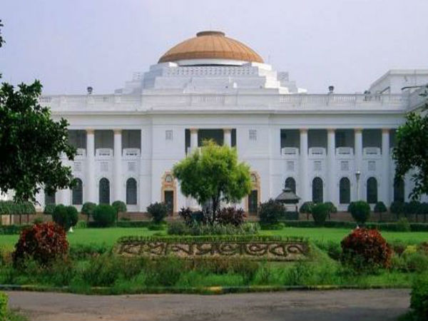 WB assembly passes bill to appoint admin at Howrah corporation