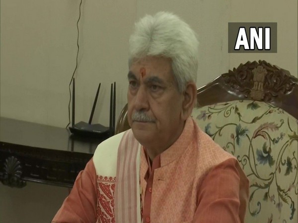 J-K: LG Manoj Sinha reviews COVID-19 situation , directs officials to intensify preventive measures to contain dengue