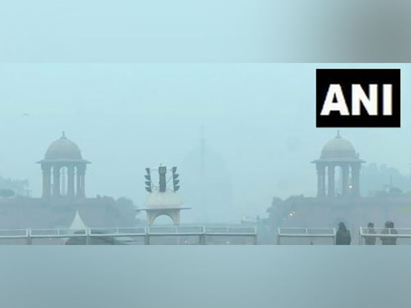 Delhi's air quality 'Severe,' city shrouded in haze