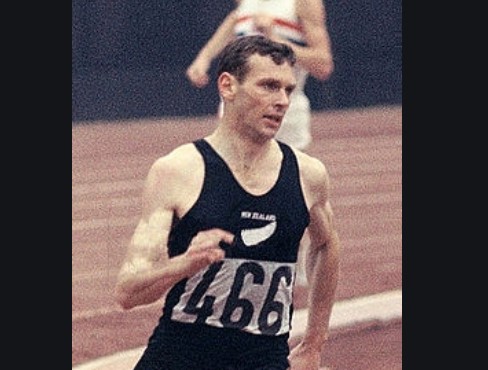 Athletics-New Zealand Olympic star Snell dies at age 80