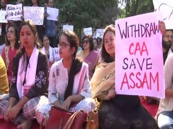 Maharashtra: Assam natives protest in Mumbai, demand roll back of Citizenship (Amendment) Act