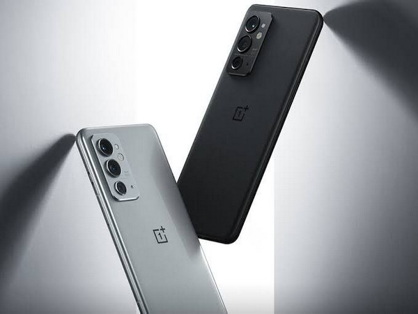 OnePlus 9RT gets OxygenOS 12 Open Beta 1 (Android 12)