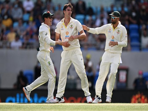 Ashes, 5th Test: Smith in middle as Australia extend lead to 152 (Stumps, Day 2)