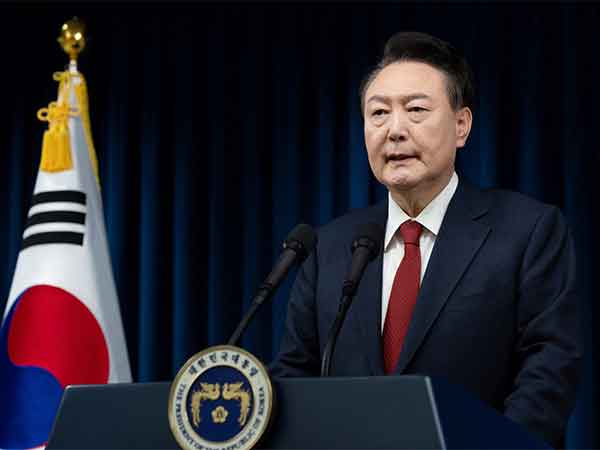 President Yoon's Arrest Sparks Political Unrest in South Korea