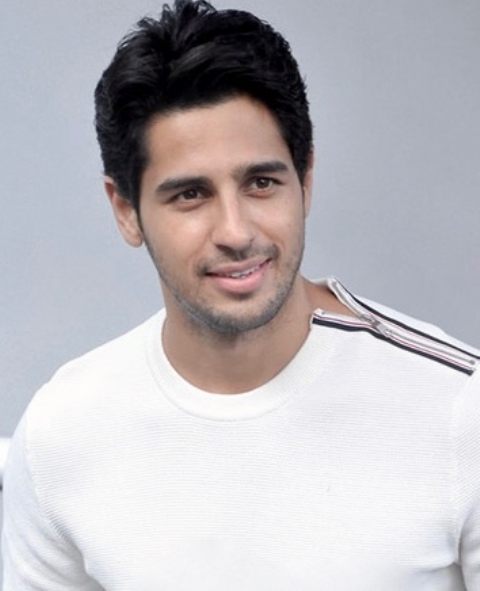 Playing a spy agent in 'Mission Majnu', but it's not like James Bond: Sidharth Malhotra