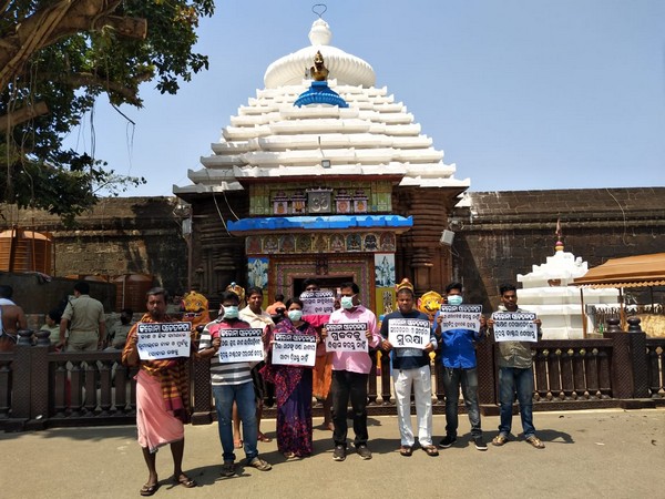 Lingaraj Temple launches awareness drive to contain COVID-19 in Bhubaneswar