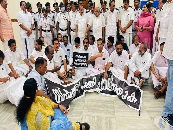Kerala Opposition stage protest in Assembly against Speaker