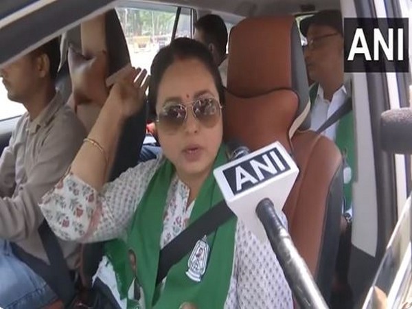 Bihar: RJD's Saran candidate Rohini Acharya slams BJP's manifesto, says "Employment issue has disappeared from it"