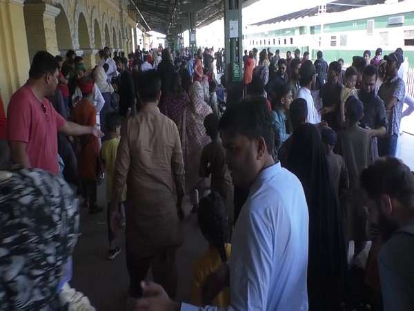 "There is no discount": Pak railway passengers on 30 pc cut in rail fares on Eid days