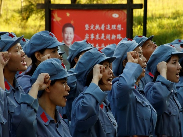 Communist Party of China keeps tight control over military  
