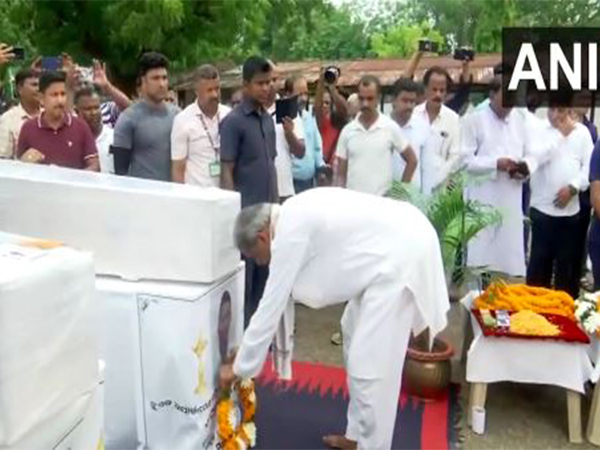 Bodies of two Kuwait blaze victims from Odisha reach Bhubaneswar; leaders pay last respects