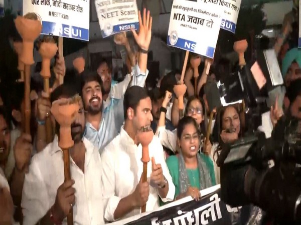 NSUI stages protest over NEET-UG exam issue in Delhi