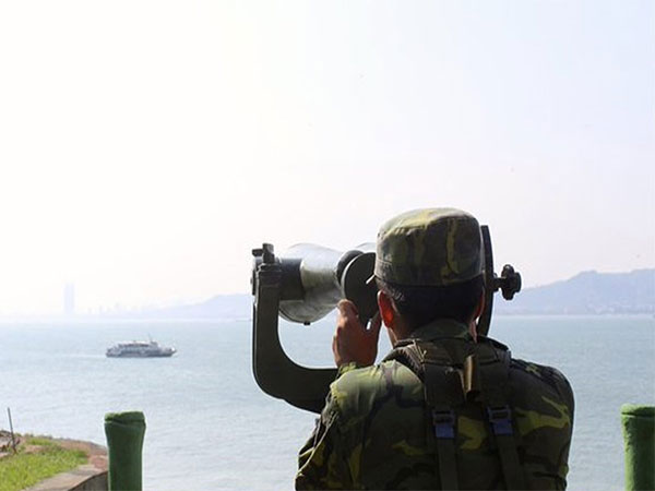 Tensions Escalate as Chinese Military Activity Near Taiwan Increases