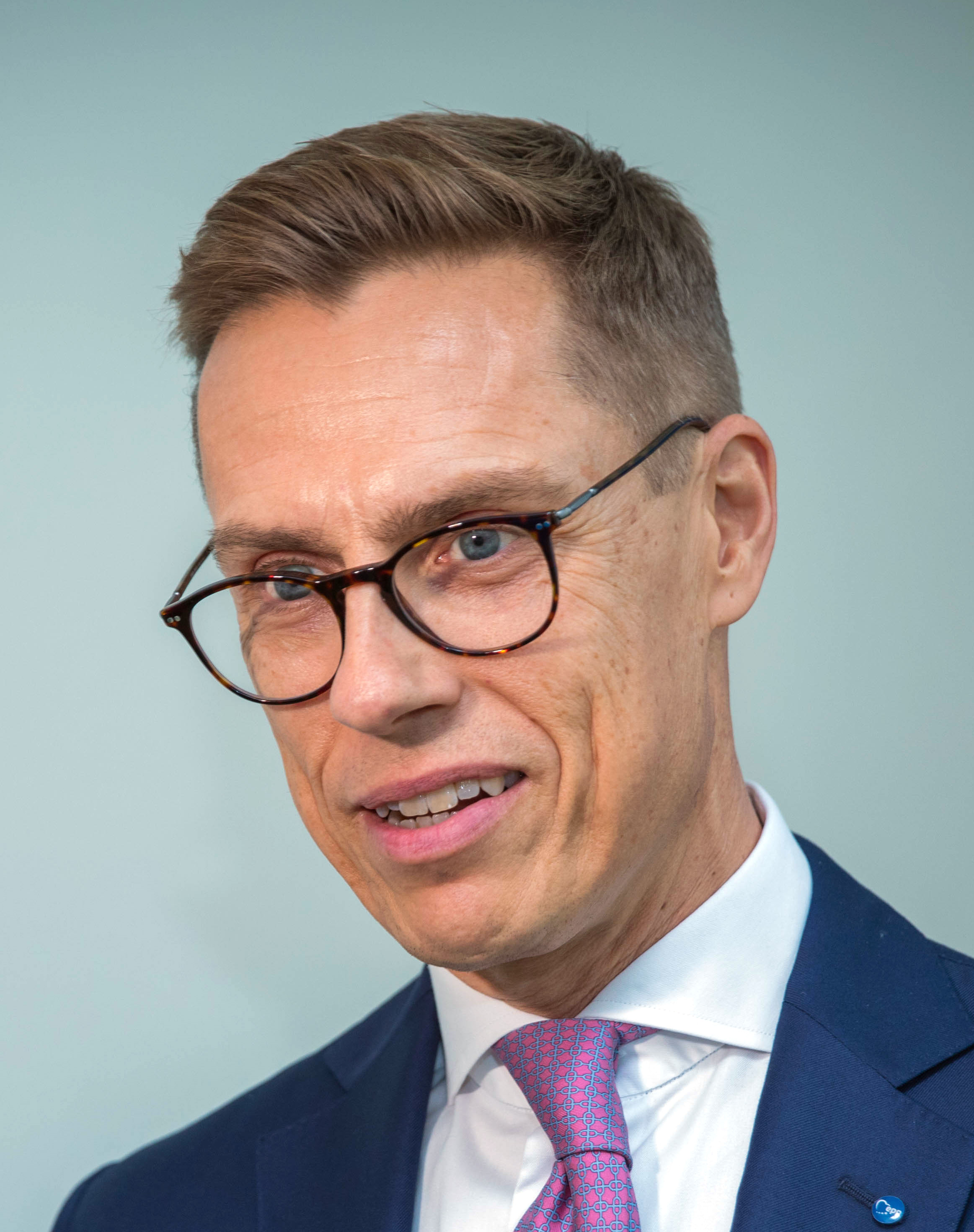 Former Finnish PM Alexander Stubb to run for president