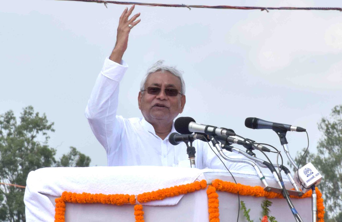 'Grand Alliance' hits out at Nitish Kumar for alleged use of foul language