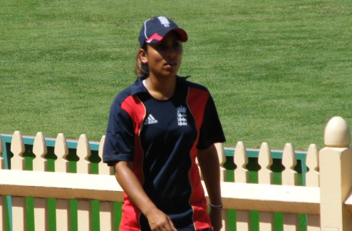 British Indian cricketer Isa Guha to front UK's IPL-style format: Report