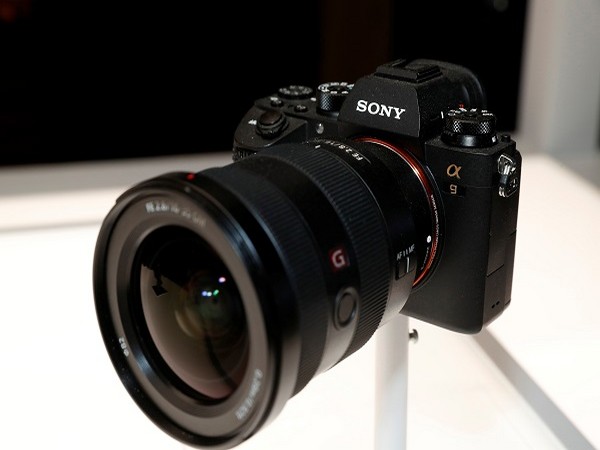 Sony introduces A7C compact full-frame mirrorless camera, priced at USD 1799