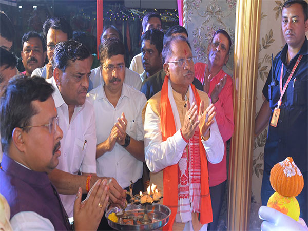 Chhattisgarh CM Crowns Lord Ganesha with Jeweled Gold Crown in Raipur