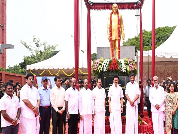 Tamil Nadu: CM MK Stalin unveils statue of former President APJ Abdul Kalam at Anna University