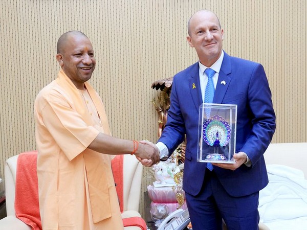 Strengthening Ties: Israeli Ambassador Visits Ram Temple