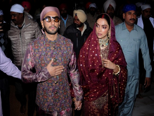 Deepika Padukone And Ranveer Singh Seek Blessings At Golden Temple