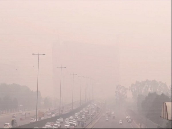 MPs, bureaucrats skip Parliamentary Standing Committee meeting on air pollution