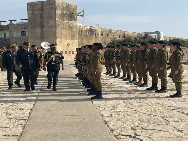 Army chief Naravane receives Israel's guard of honour on first day of his visit 