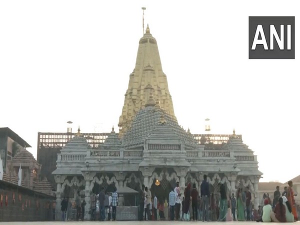 Gujarat: Devotees offer prayers to Ambaji Dham on Bhai Dooj; invoke blessings for India ahead of semi-final match