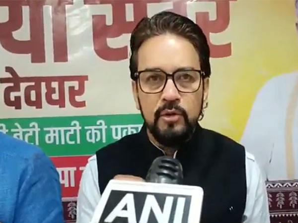 Anurag Thakur Urges Jharkhand to Break Free from 'Infiltrator' Influence: A Call for BJP Support