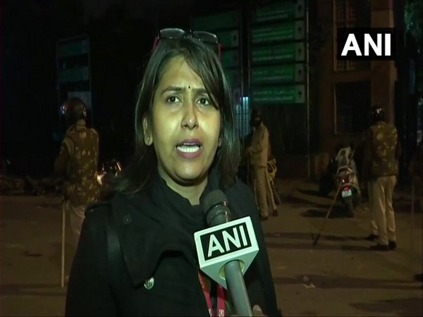 Delhi Police break phone, hurl abuses and pulled me by hair during CAA protest, alleges woman journalist