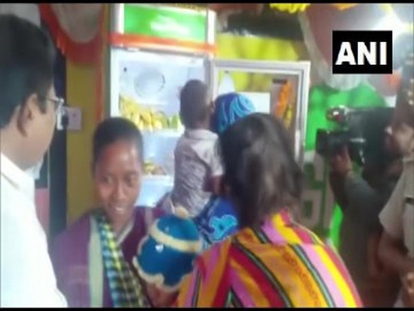 Odisha: 'Happy Fridge' installed at hospital in Naxal-affected Gajapati to provide food to needy