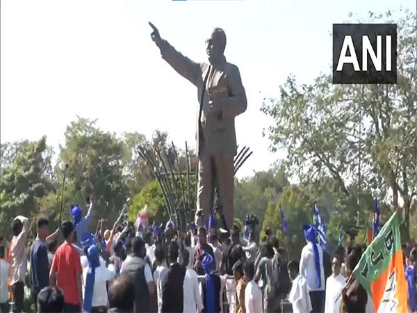 Maharashtra Cabinet Expansion: Political Leaders Assemble Amidst Victory Celebrations