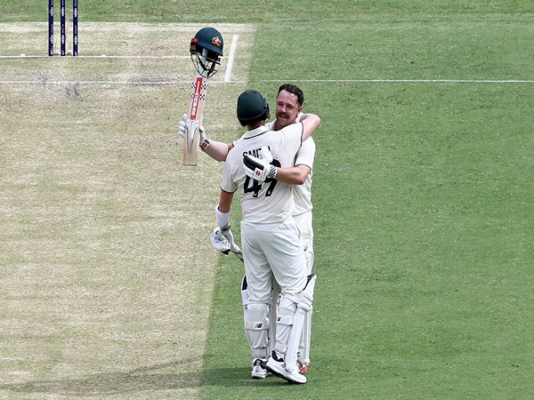 Smith-Head Duet Defies India in Tense Test Battle