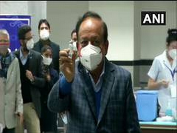 Harsh Vardhan inspects COVID-19 vaccination at Sir Ganga Ram Hospital, assures people of vaccine efficacy  