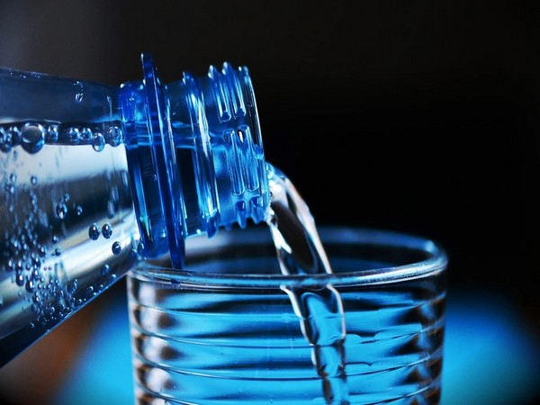 Rising bottled water consumption signals safe drinking water goal is under threat, says U.N. think thank