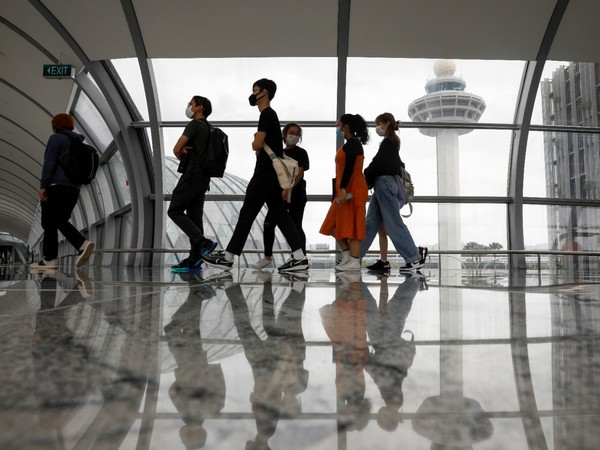 Hong Kong cuts foreign arrival quarantine from 21 to 14 days
