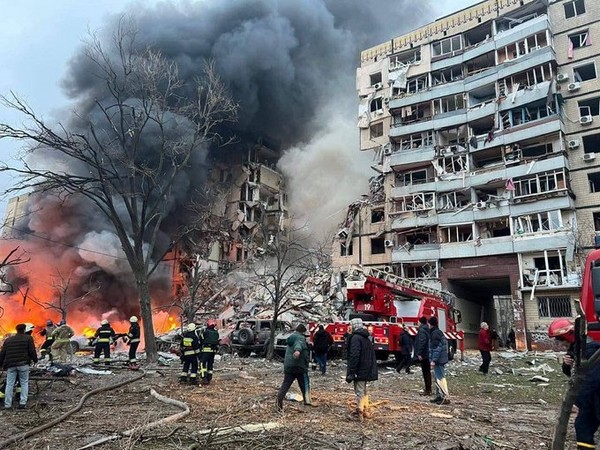 Russia-Ukraine war: At least 30 killed in Russian strikes on apartment block in city of Dnipro 