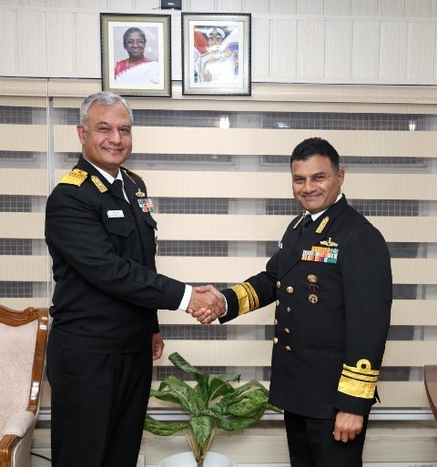 Vice Admiral Gurcharan Singh assumes charge as Controller Personnel Services