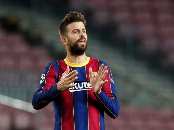 Pique named in Barcelona squad for Champions League clash against PSG