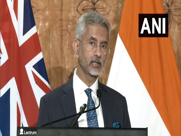 EAM Jaishankar, Fijian President Katonivere jointly inaugurate 'Solarisation Project' in Fiji