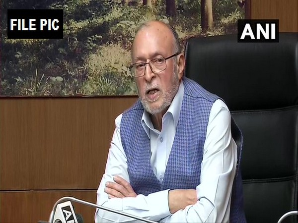 Delhi: LG Baijal directs setting up of helpline to check availability of hospital beds for COVID patients    