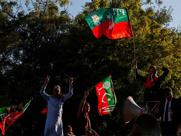 Pakistan Tehreek-e-Insaf seeks permission to hold rally in Lahore